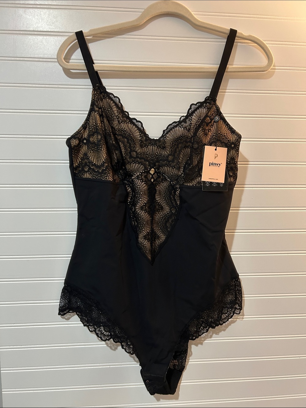 Pinsy Black Lace Bodysuit Size 1x NWT - Women's Intimates
